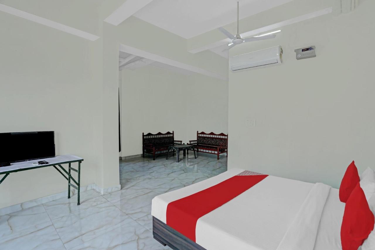 Oyo Flagship 80971 The Lime Tree Bareilly Buitenkant foto